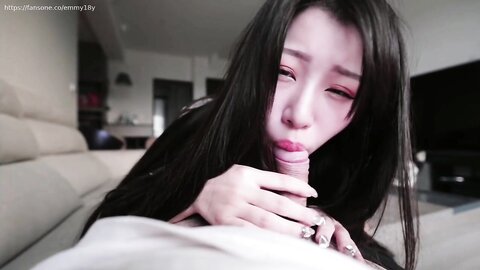 雪白巨乳家庭教师 被玩弄到留出白浆