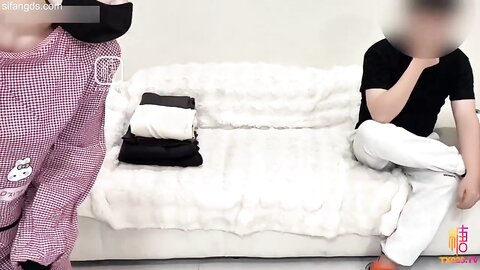 ❤️√ 情深叉喔 淫穴庆新春内射中出昔日恋人精液流出 春节特别版