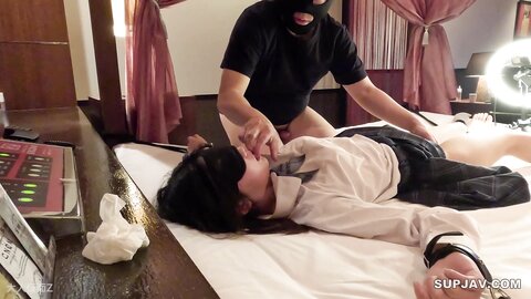 4623730 50%OFF!Mugi (18\)**pzzyxqx*z* She is slender, tiny and cute, but she accepts any kind of action, so I gave her a hard-on, ejaculated inside her and left her with a toy in her vagina, and she was wiggl