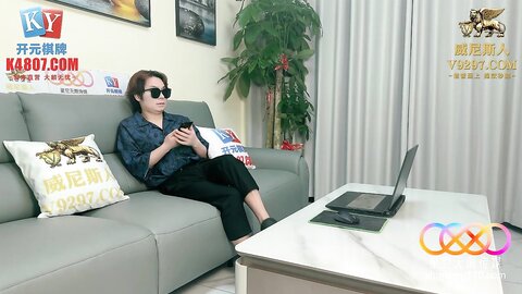 星空传媒XKKY089兄弟的漂亮女友被我压在身下疯狂爆操