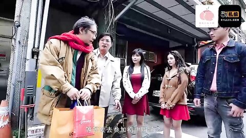 蜜桃影像PMS010-1阖家淫新年亲戚间乱战上集