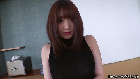 Graphis 2020-06-22 Gals – Madoka Shizuki 詩月まどか 『 Turnover 』 MOVIE 03 – 1280×