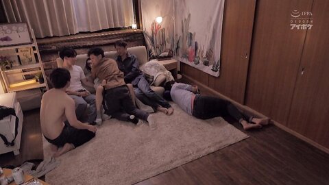 IPZZ-033 - Kana Momonogi (Get fucked by her bf's friends group)