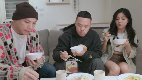 大像传媒DA-74老婆在家被我的上司瘋狂抽插