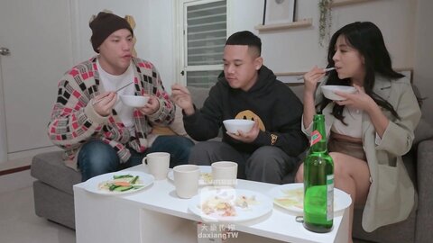 大像传媒DA-74老婆在家被我的上司瘋狂抽插