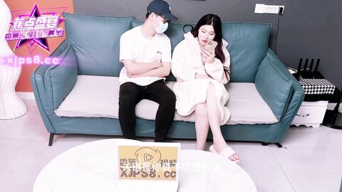 焦点jdsy-144风骚翘老婆穿性感内衣等老公回家