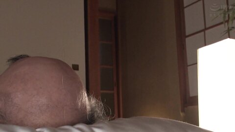 SUJI-267 I Wondered If Grandpa's Penis Would Get Hard... I Wondered... Curious First Grand***'s...