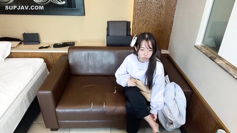 FC2PPV-4632781 国立大学を目指した優等生Hが好きすぎてP出会った****zynxzjo* おじさんと濃厚SEX