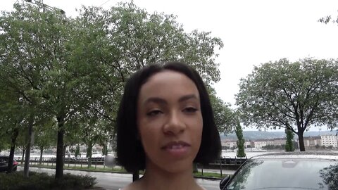 HUSR-289 First Time Shooting Black Girl College Girl Pick-up Big Discovery! Slender Beauty.