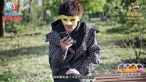 星空传媒XKG281绿帽男把性感老婆送给同事爆操