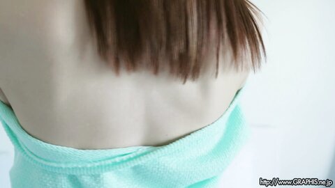 Graphis Gals – miru Fascination Clip 1
