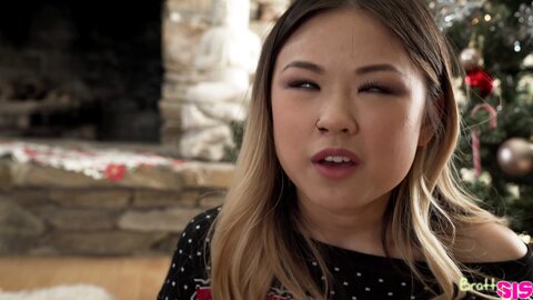 Lulu Chu Amp Vanna Bardot Lick My Candy Cane Se