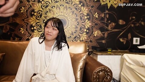 4637850 67% OFF! 70% OFF for 3 days![face]****zynxzjo* A serious girl with the ultimate model figure but modest appearance. Her secret face is a pervert who drips her love juices all over her asshole. She mee