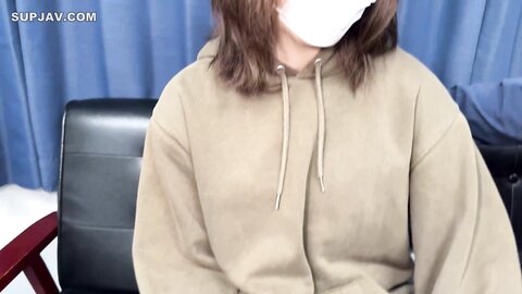 4637972 50% OFF!!![Complete amateur first time shooting]****zynxzjo* Shy and cute 18 year old sweet potato with dangerous raw penetration but she feels so good... with benefits.