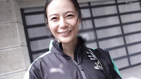 FSDSS-974 Close-up Look At An AV Production Assistant - Nene Yoshitaka, A Female Assistant Director Who Works...