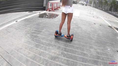 Hoverboards And Creamy Buns