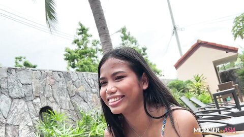 Mocha Babe Was Hunting For A Customer Poolside