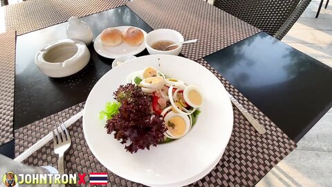 Horny Thai Girl
