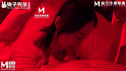 兔子先生TZ-189樱花妹性爱实录EP34巨乳肥臀精油按摩