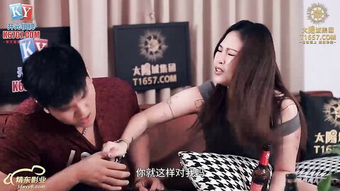 精东传媒JDQP007爆操路边搭讪的巨乳姑娘
