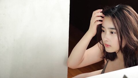 安倍乙 オトナになりかけSEXY  (動画付き)