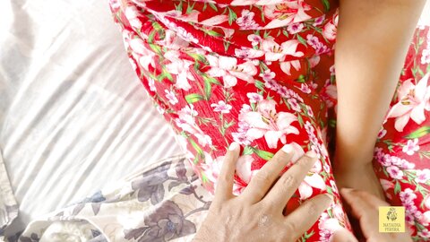 ඔයාට අසනීප හින්දයි මන් බලන්න ආවේ Sri Lankan Hot Sexy Beautiful Wife Che
