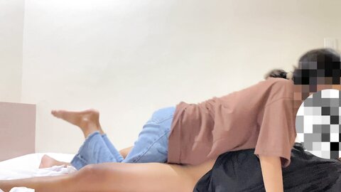 Asian Girl Loves Creampie