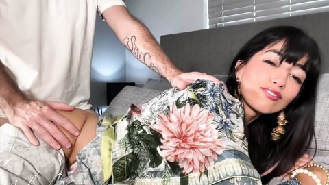 Pakistani Bhabi Aaliyah Yasin In Shalwar Kameez Gets Fucked From Behind