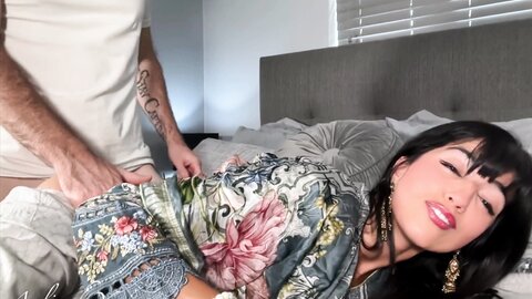 Pakistani Bhabi Aaliyah Yasin In Shalwar Kameez Gets Fucked From Behind