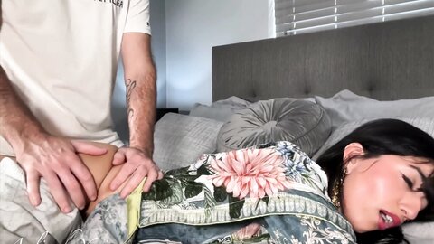 Pakistani Bhabi Aaliyah Yasin In Shalwar Kameez Gets Fucked From Behind