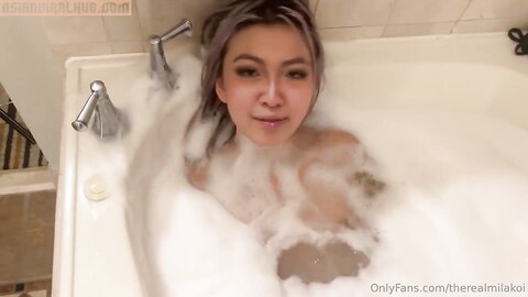 ⚫️【顶级崇黑】，Of疯狂媚黑骚婊子【Suupersoaker】福利③，被黑爹当摇摇车爆肏，无套中出内射