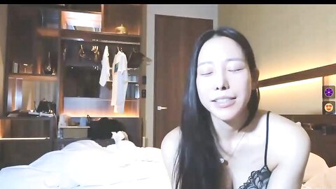 【Stripchat】极品高颜美乳少妇日本林志玲「Ema Japanese」罕见啪啪直播，真是天生的炮架子，男人的榨汁机