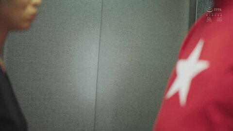 MUDR-297 A Girl Who Thought She Was A Guy But Turned Out To Be A Girl When She Befriended Him On A Trip! EX...