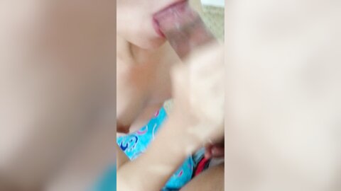 Homemade Amateur Chinese Girl Gives Perfect Blowjob To Boyfriend