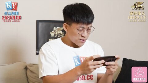 PMC315女医师被强上到求饶说不要