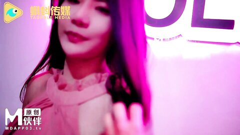 KD-004泰国街头搭讪美女