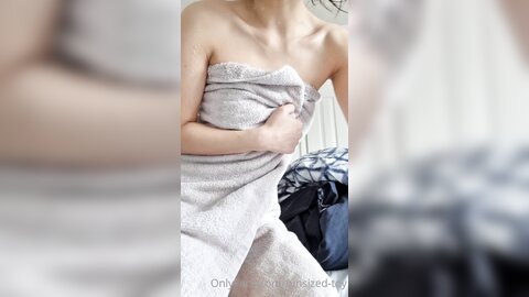 202106022123870427Hello Just Testing Out My New Phone Cameratags Hairy Puss Talking Wet