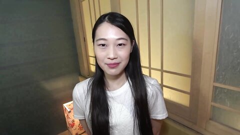 3163852 The excitement never cools down thanks to a natural M temperament that cannot be concealed