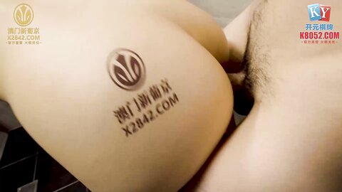 BLX-0017受胁迫的性感人妻被爆操-梁芸菲