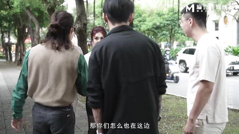 MD-0251淫乱多P谢师宴-艾熙 潘雨曦