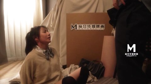 MD-0266保全强上变态少女-赵晓涵
