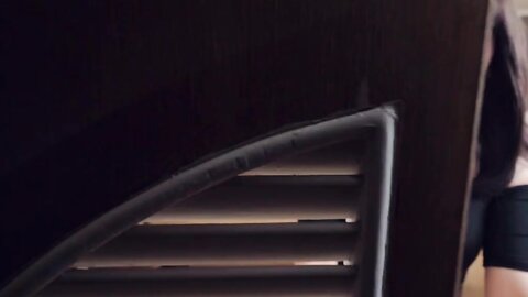 蜜桃传媒PMC361女儿沦为爸爸性玩物