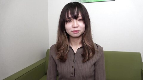 3167399-1 Beautiful woman\punishment Career of a major real estate salesman who is held by a man she doesn`t know because she is responsible for a failed business meeting