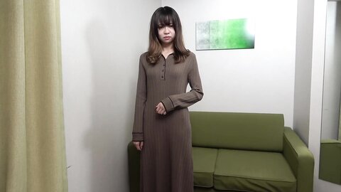 3167399-1 Beautiful woman\punishment Career of a major real estate salesman who is held by a man she doesn`t know because she is responsible for a failed business meeting