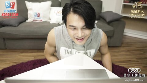 XKG090妈妈乱伦的秘密