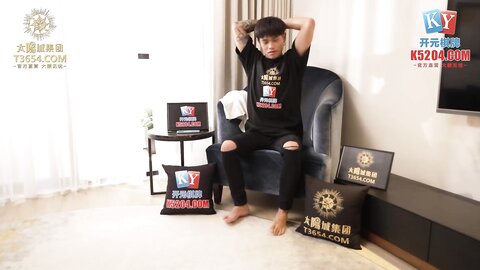 MCY-0214母子乱伦大中午被强上-李蓉蓉