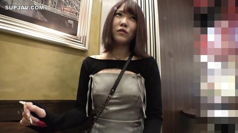 4655305 Exclusive50% off!1190pts until the 9th! ****zynxzjo* !　First time shooting* JD white skinned beautiful woman with pubic hair, foreigner big dick, high speed piston to the back of her vagina, destroyin