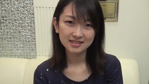 1013835 処女喪失から１年…色白清楚Ｓ級美少女19歳がメイド服での献身的なご奉仕セックス♥処女膜が残る無垢なオマンコが本気汁まみれ♥膣口を羞恥と興奮でヒクつかせなが