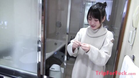 2629651 孕ませ契約！18才超美少女がお金につられて孕ませ合意で2連続生中出し！