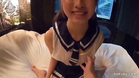 4547930 4262515 4121717 3820654・【奇跡の１８歳！天才カワイイ具現化あゆちゃん】 ちょっぴり背伸びをしたけど、中身は１８歳そのものでした